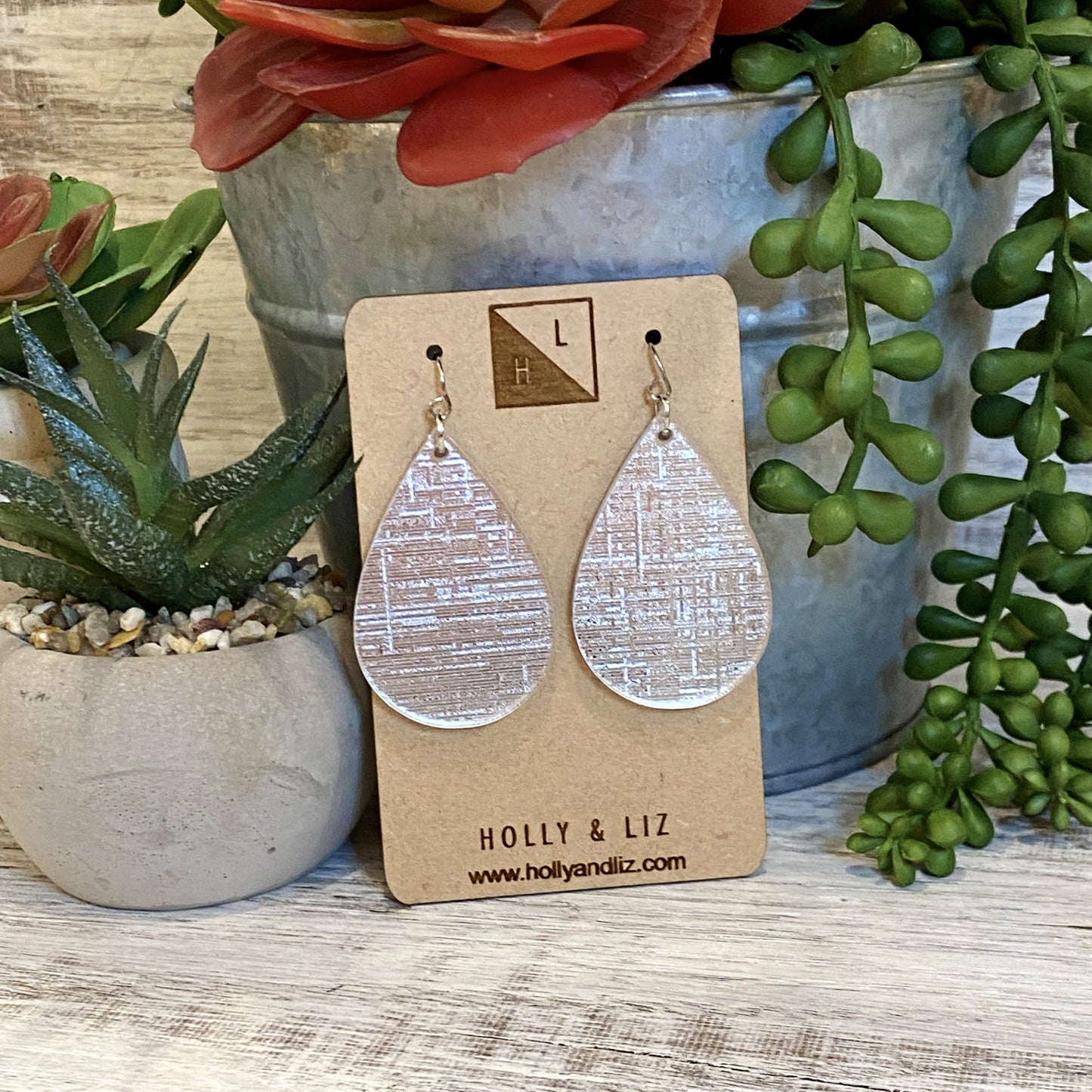 Holly and Liz - Silver Mirror Linen Acrylic Drops